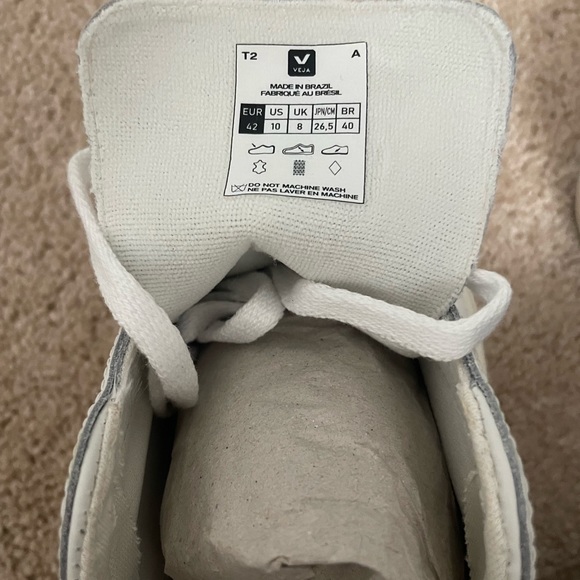 ESPLAR LEATHER WHITE
LAVANDE - Picture 10 of 13